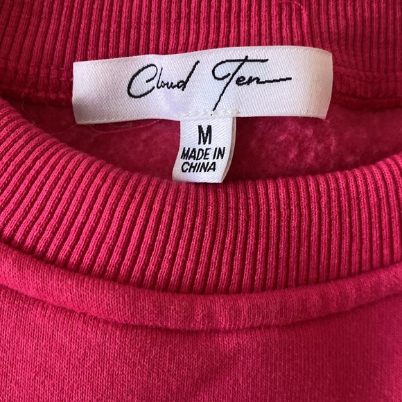 Smiley sweatshirt. - Picture 4 of 6